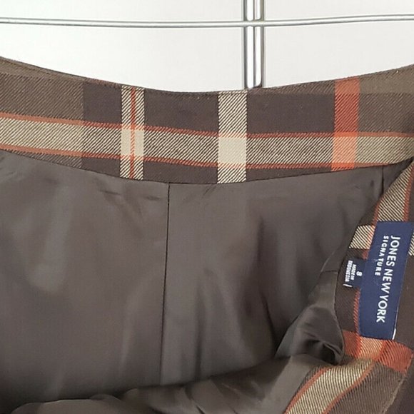 NOT FOR SALE. Jones New York Signature Brown Wool A Line Skirt - Picture 8 of 8